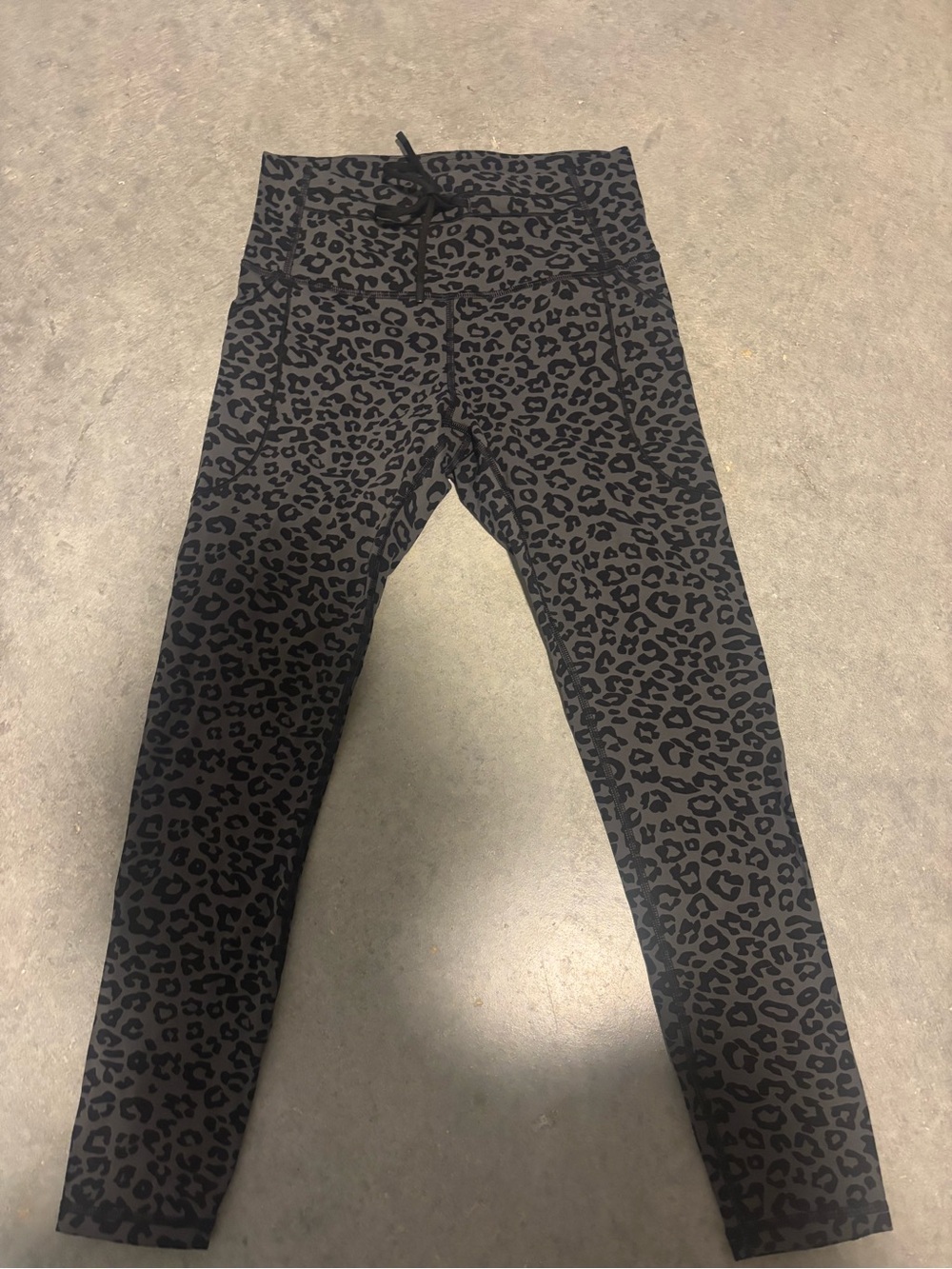 CRZ YOGA Black Leopard Print Leggings